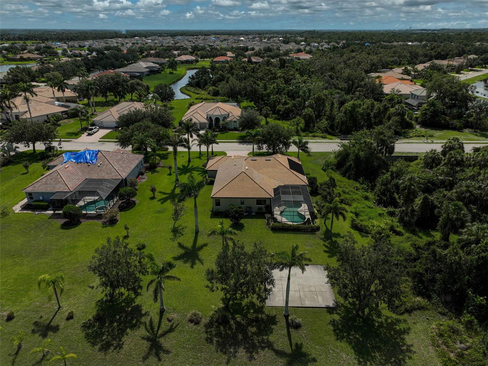 Image 40 of 51 For 306 Country Meadows Way