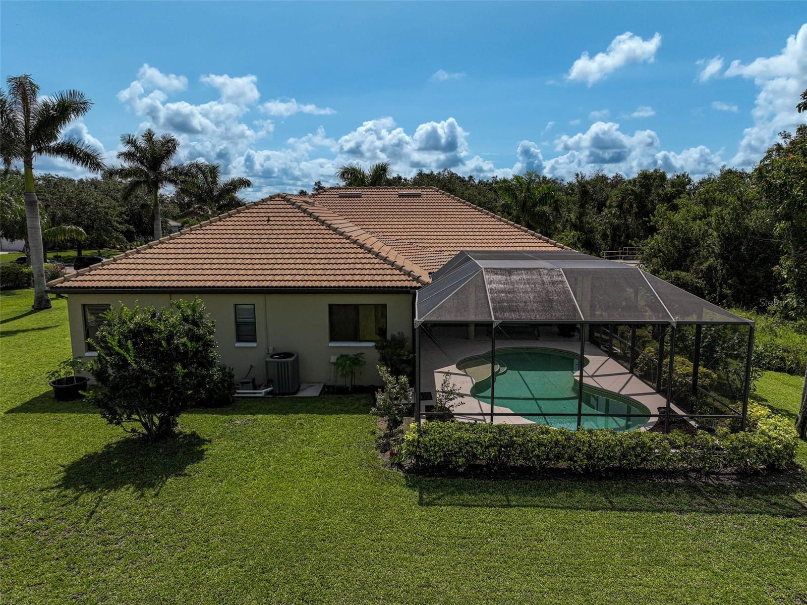 Image 41 of 51 For 306 Country Meadows Way