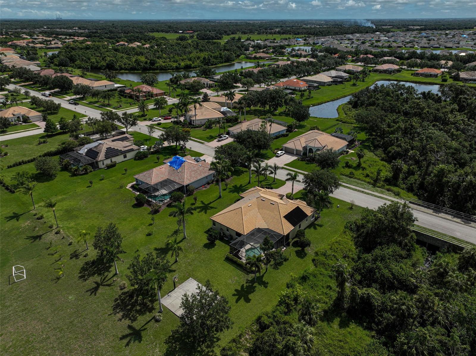 Image 44 of 51 For 306 Country Meadows Way