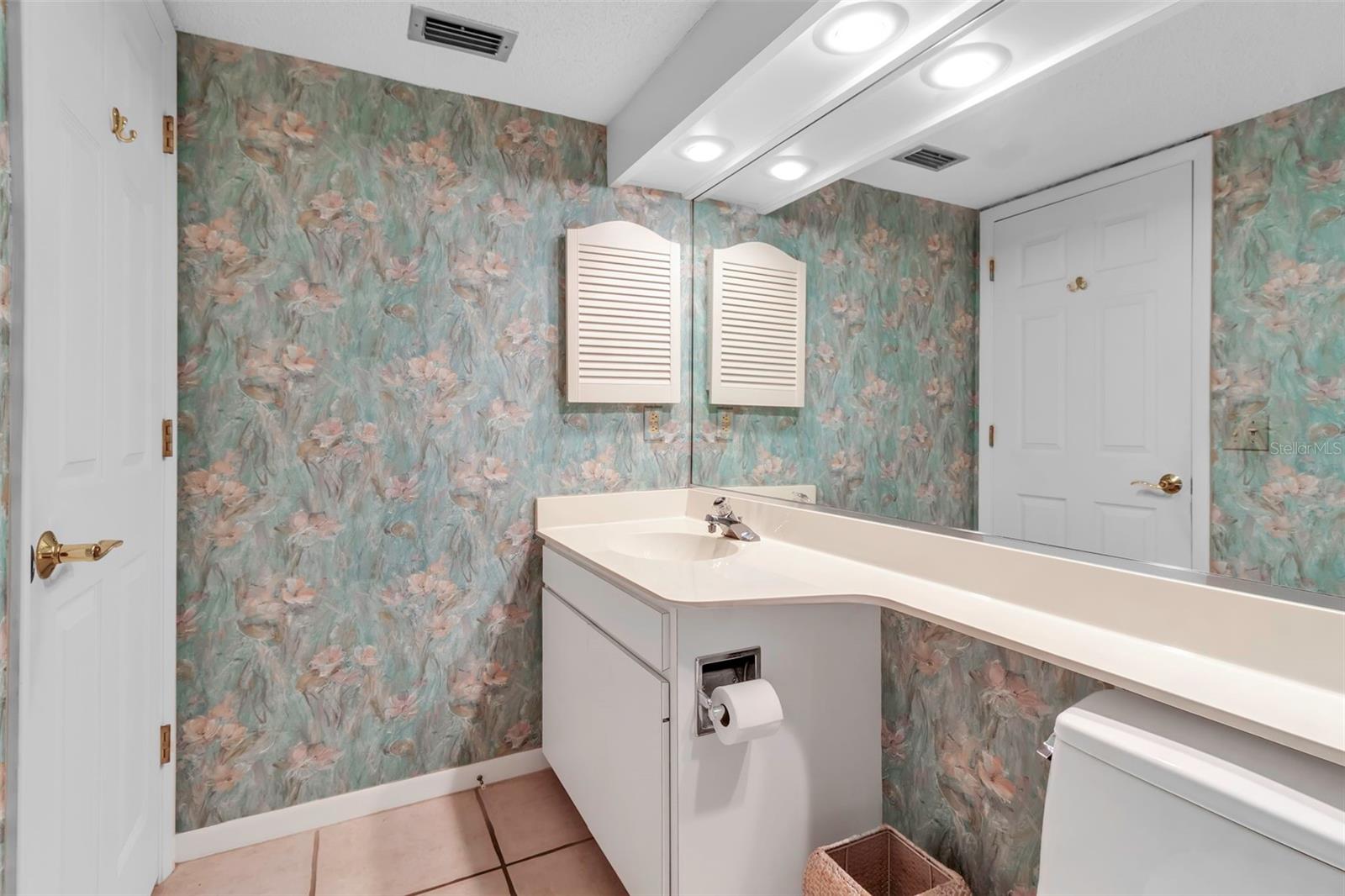 Image 37 of 52 For 6460 Mourning Dove Drive 302