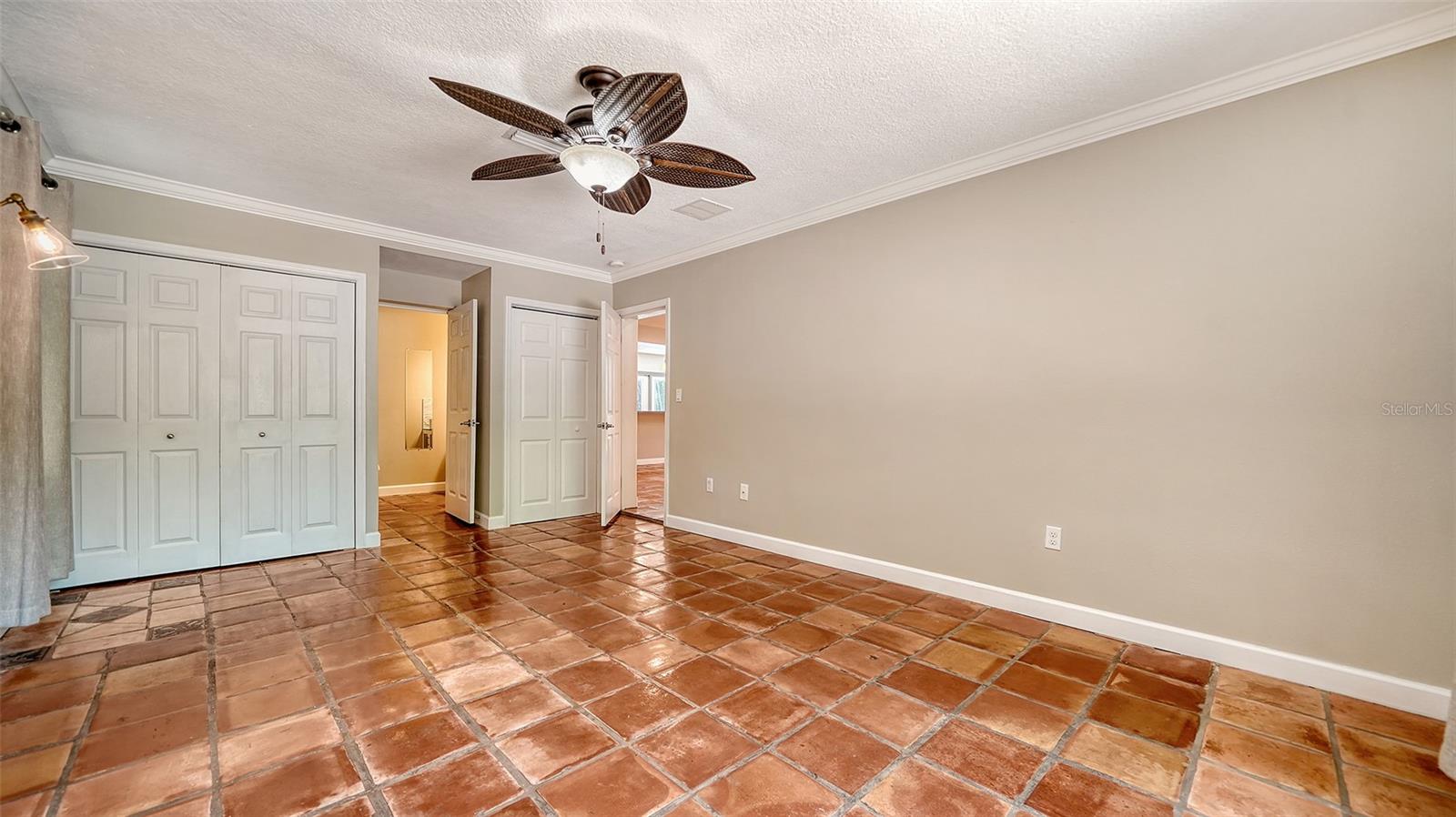Image 22 of 36 For 3414 Old Oak Drive