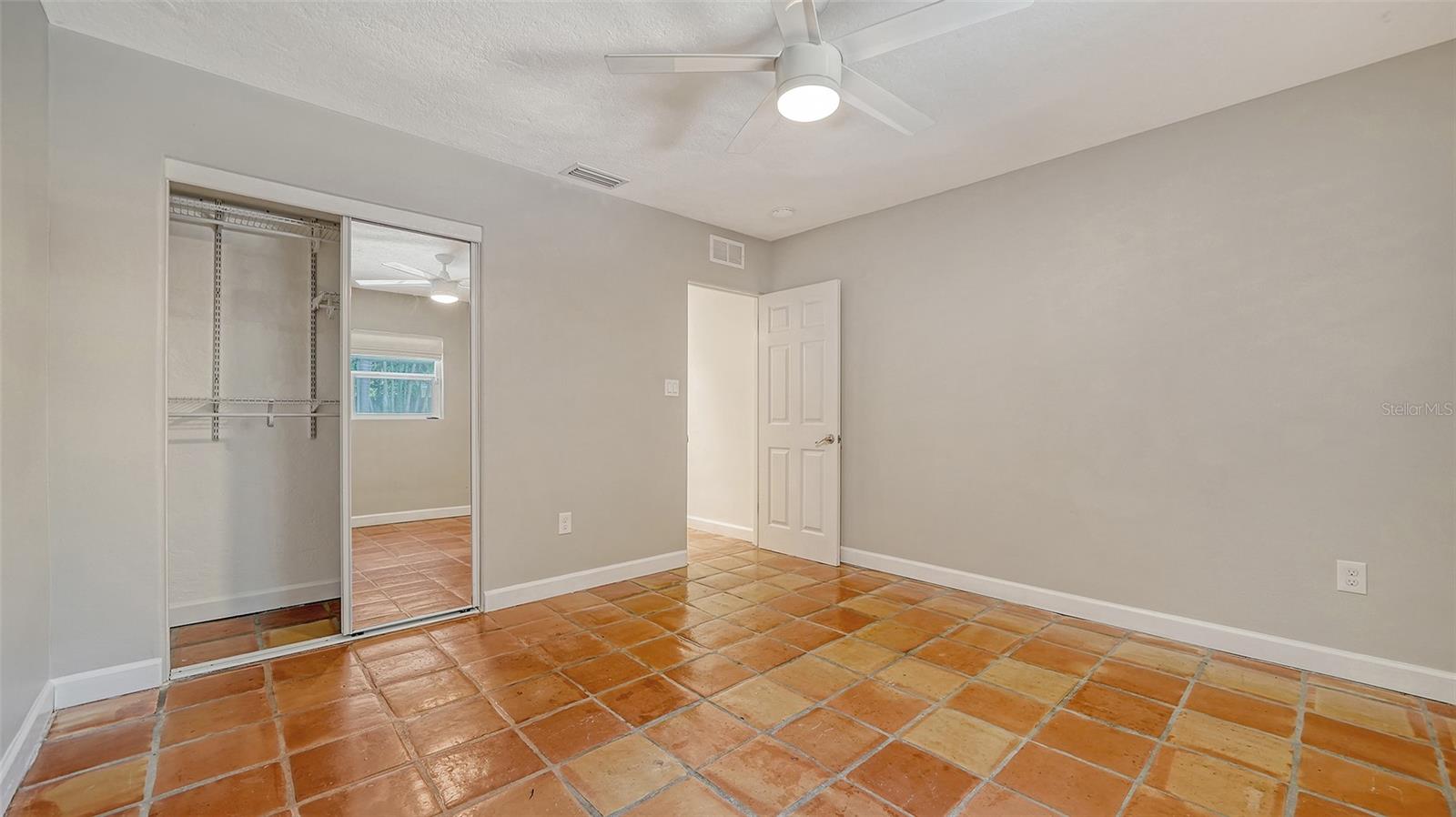 Image 30 of 36 For 3414 Old Oak Drive