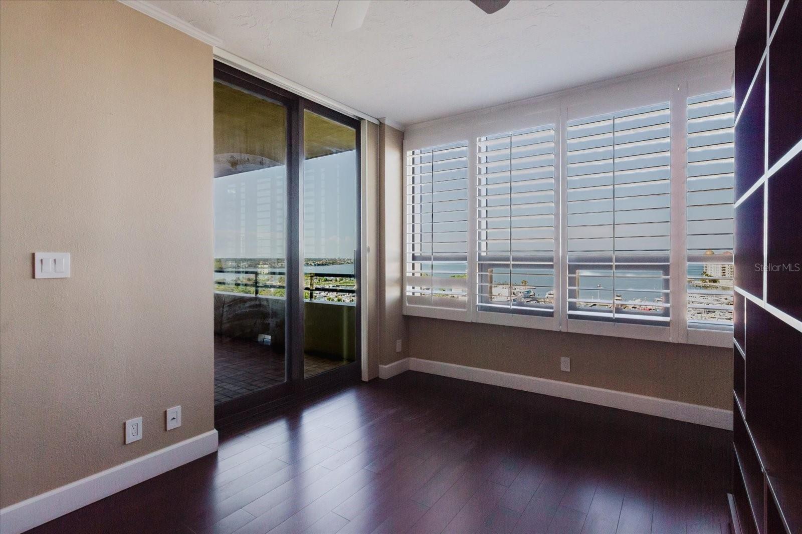Image 51 of 87 For 1255 Gulfstream Avenue 1104