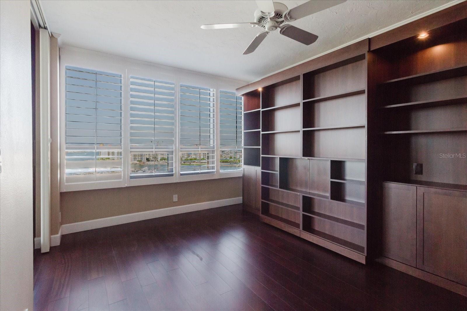 Image 54 of 87 For 1255 Gulfstream Avenue 1104