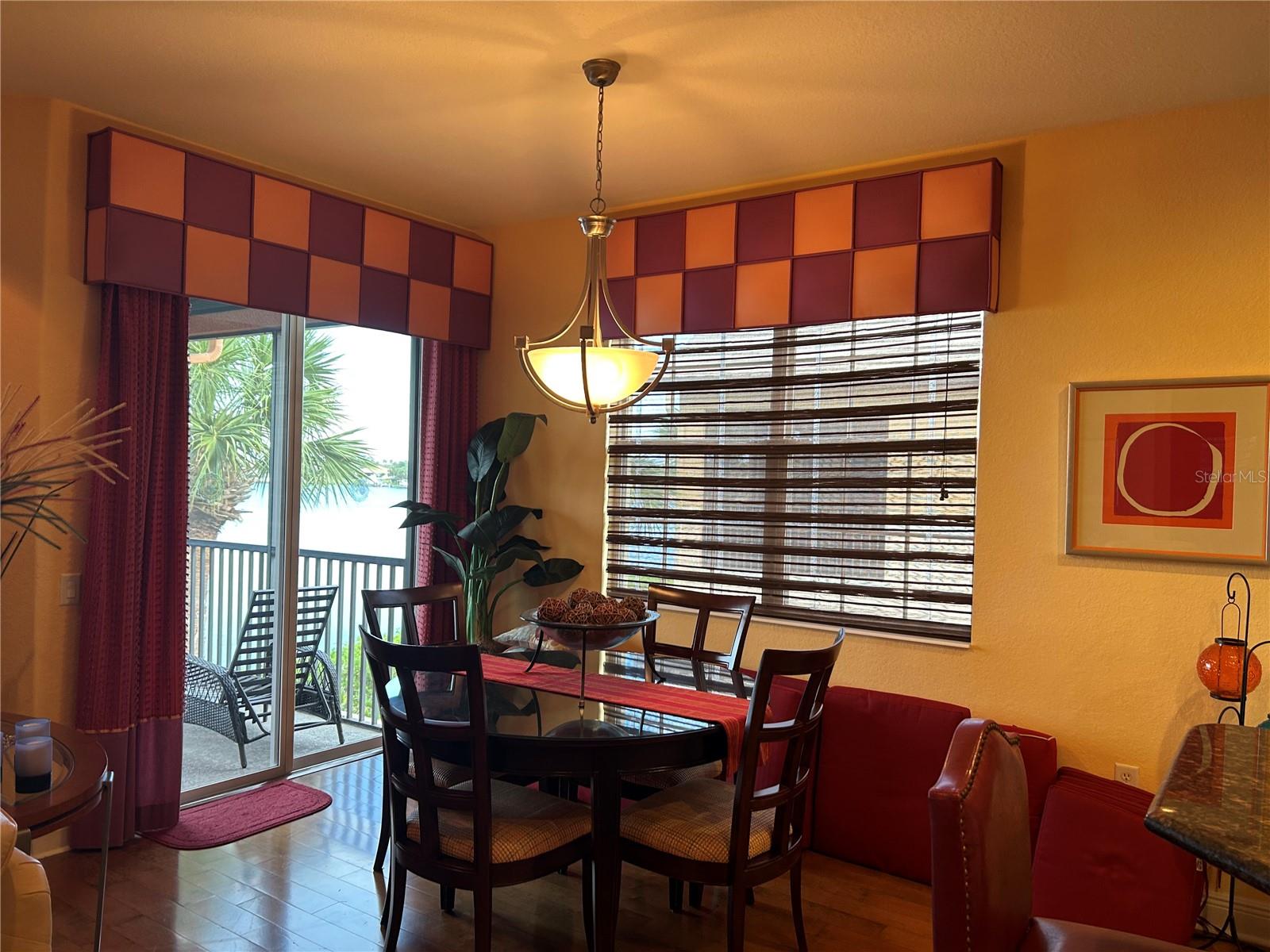 Image 13 of 45 For 1139 Riverscape Street 1139