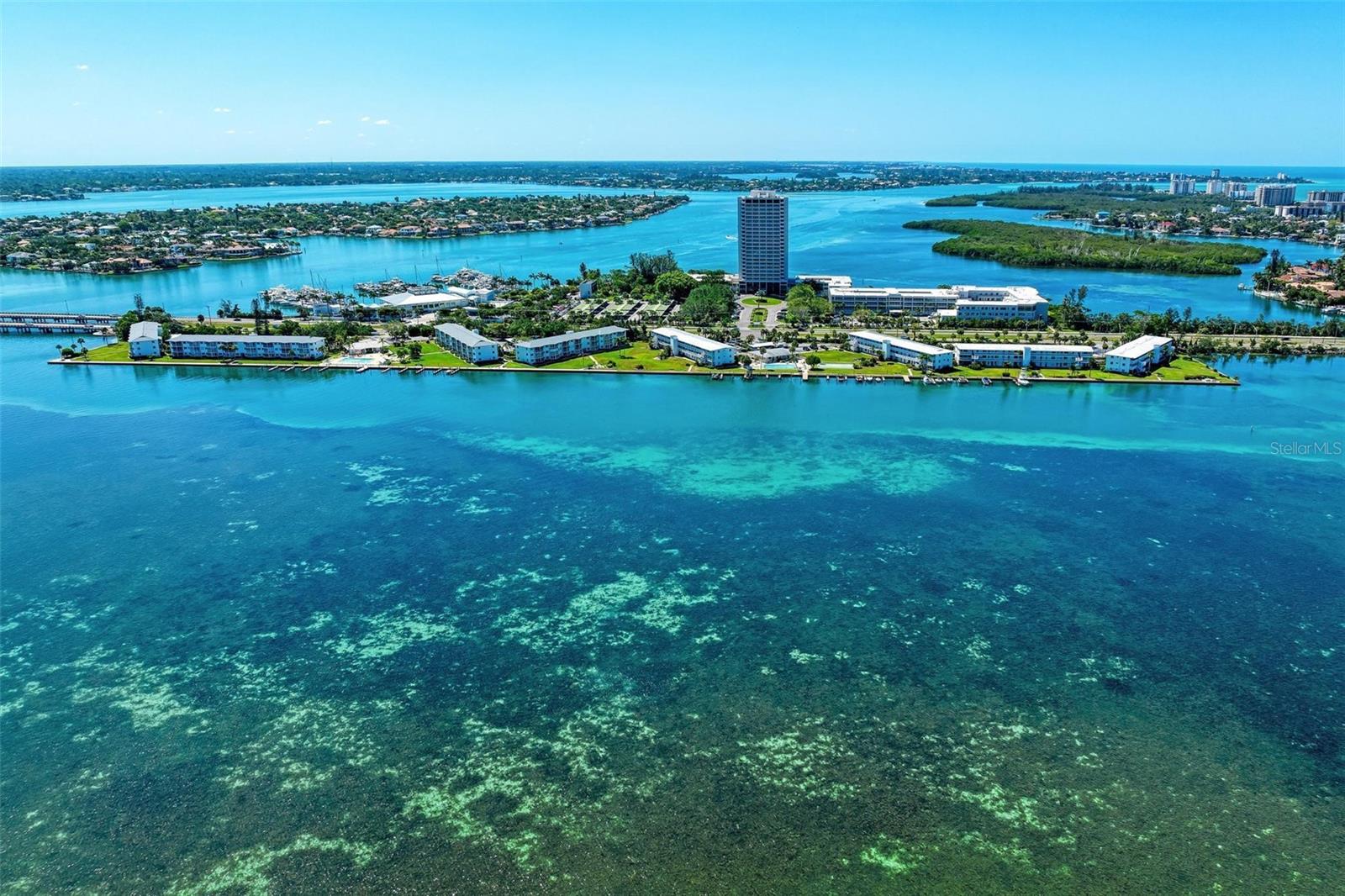 Image 3 of 70 For 767 John Ringling Boulevard 25