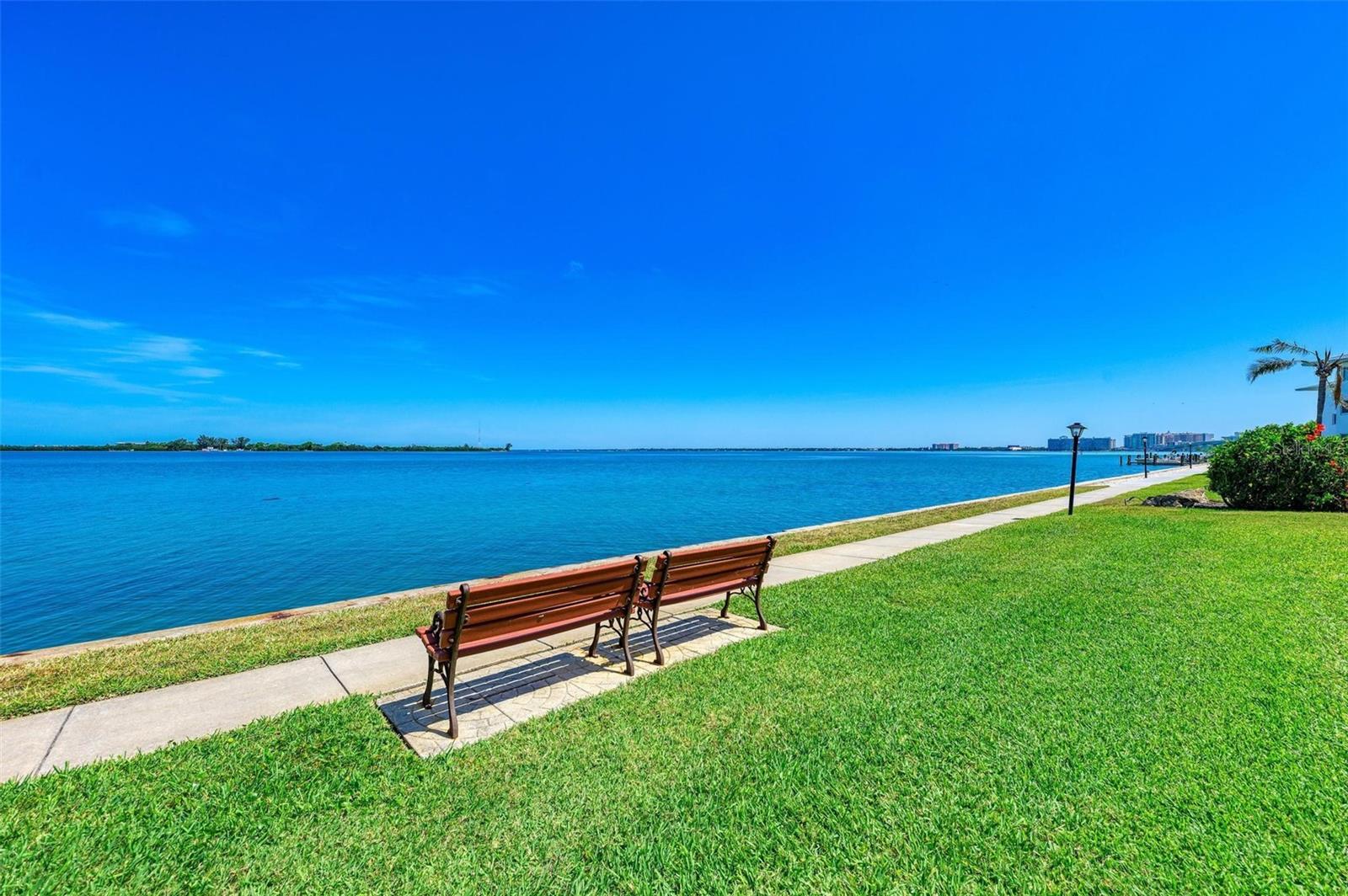 Image 38 of 70 For 767 John Ringling Boulevard 25