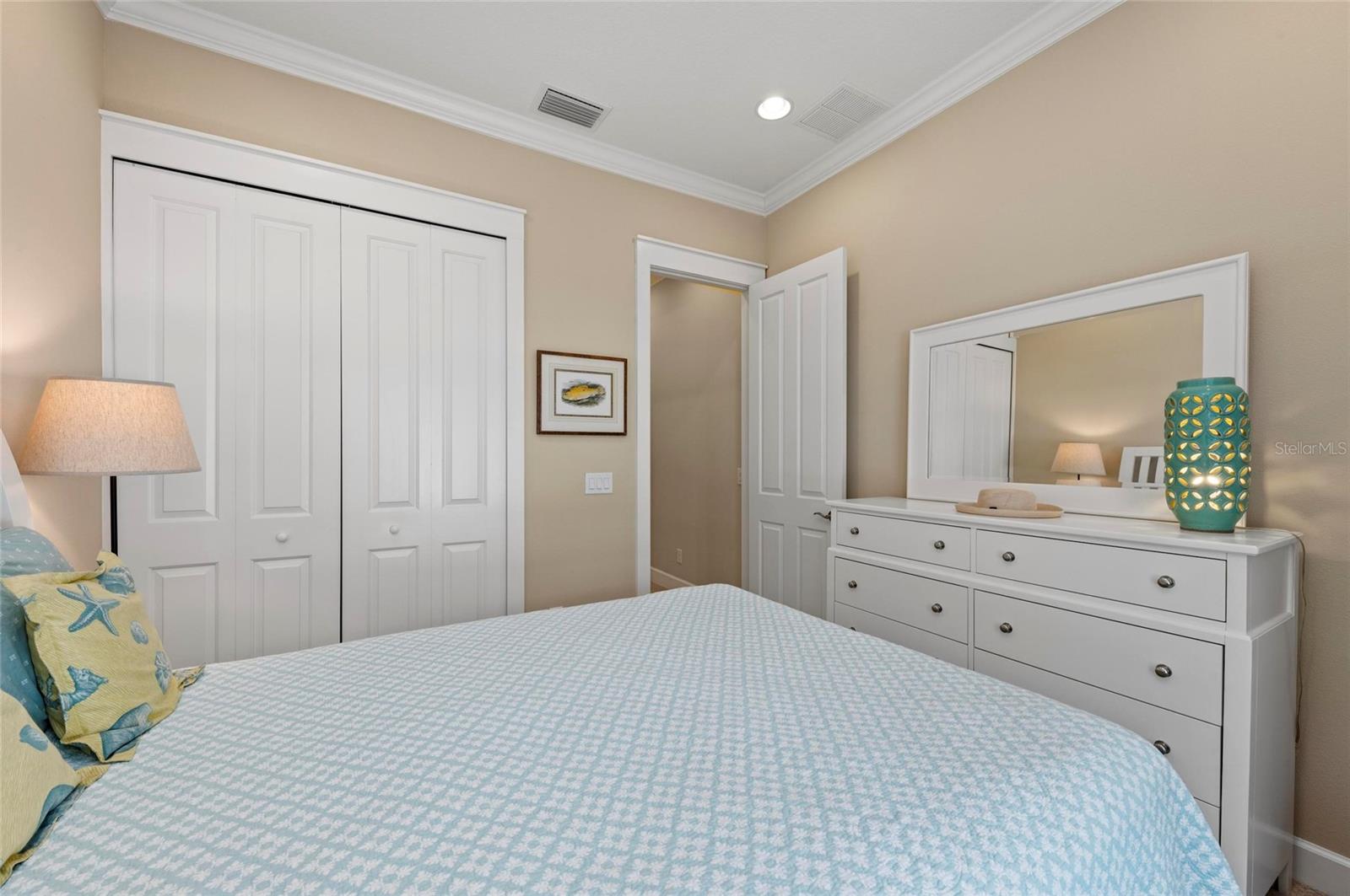 Image 45 of 99 For 315 Sapphire Lake Drive 101
