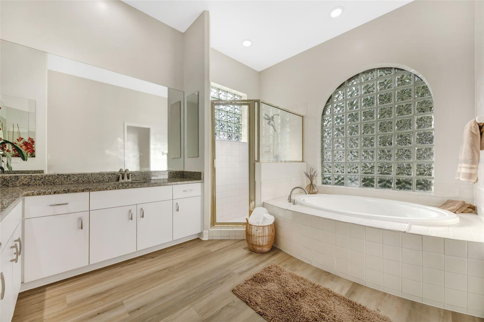 Image 15 of 69 For 5103 Twin Creeks Drive