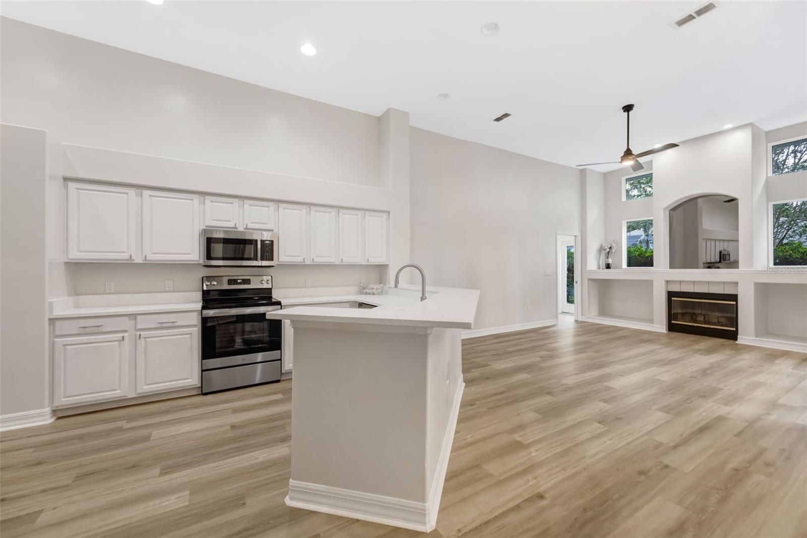 Image 21 of 69 For 5103 Twin Creeks Drive
