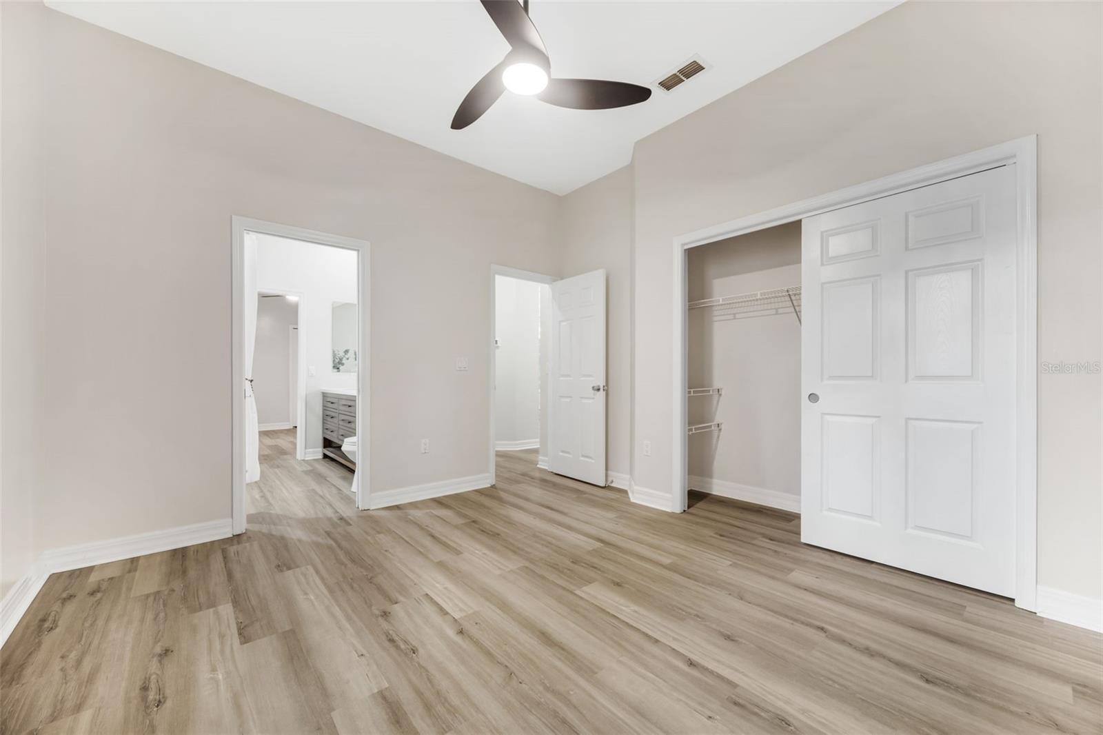 Image 34 of 69 For 5103 Twin Creeks Drive