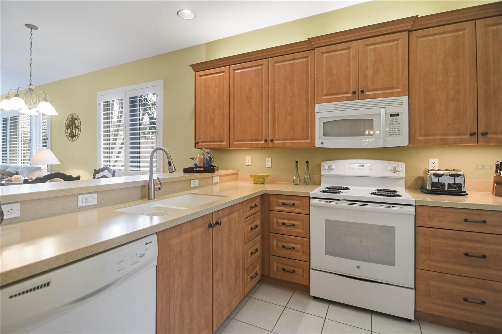 Image 11 of 75 For 8579 54th Avenue Circle E