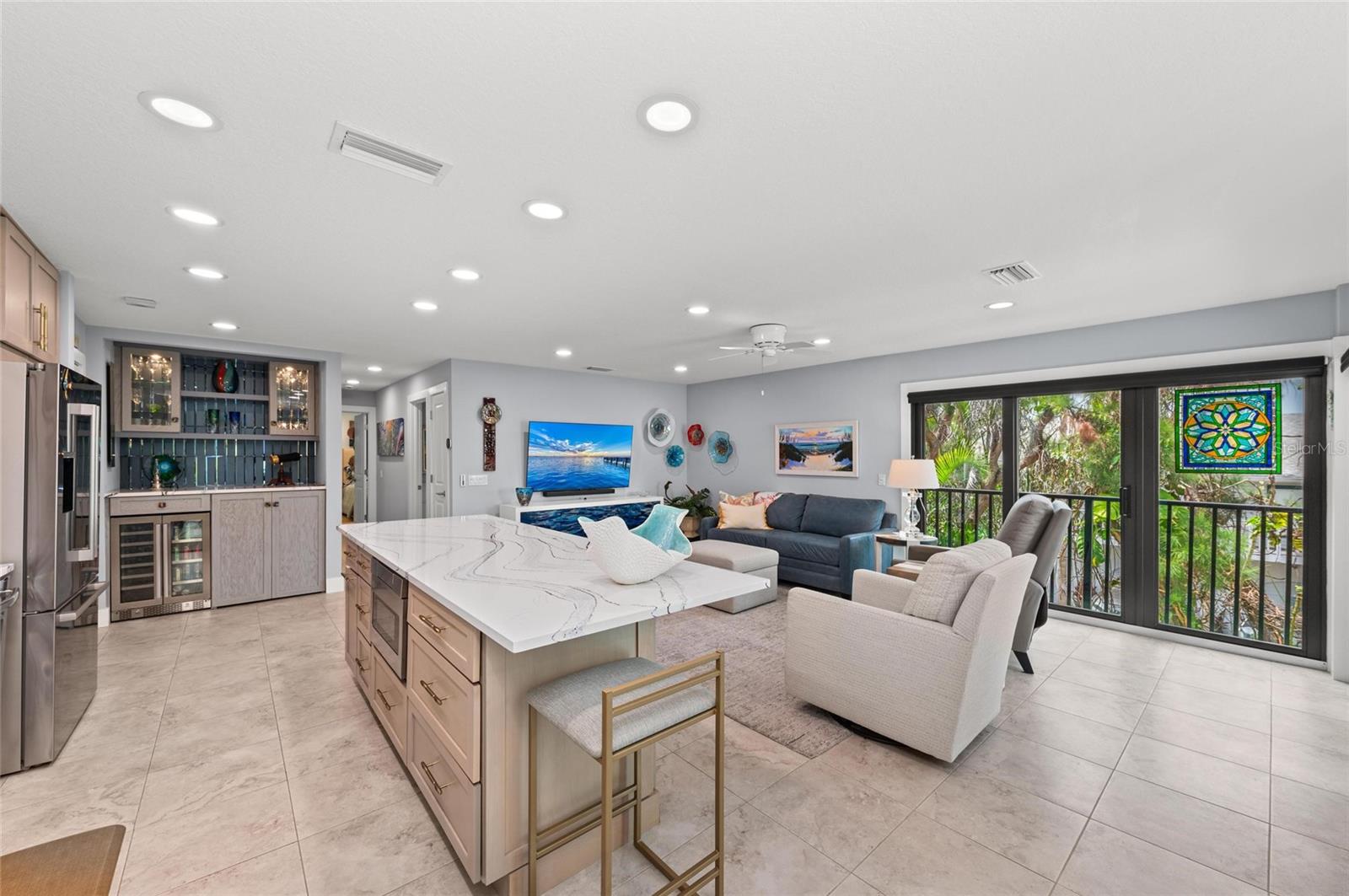 Image 21 of 69 For 5806 S Gulf Drive 201