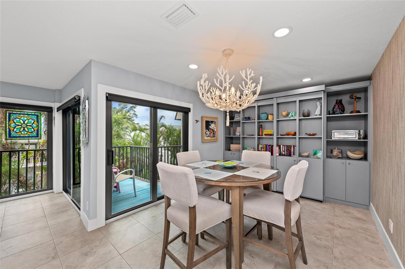 Image 24 of 69 For 5806 S Gulf Drive 201