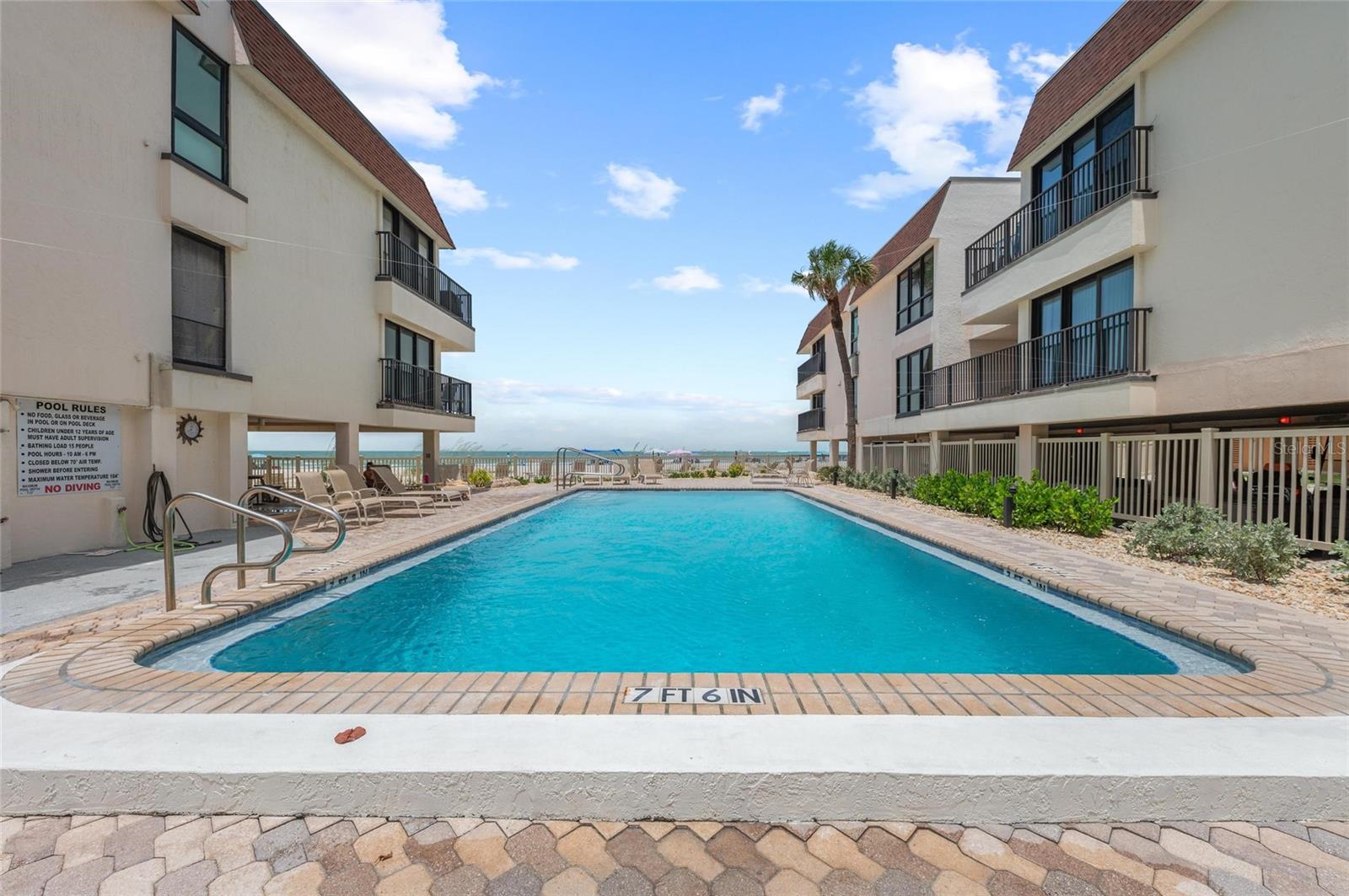 Image 3 of 69 For 5806 S Gulf Drive 201