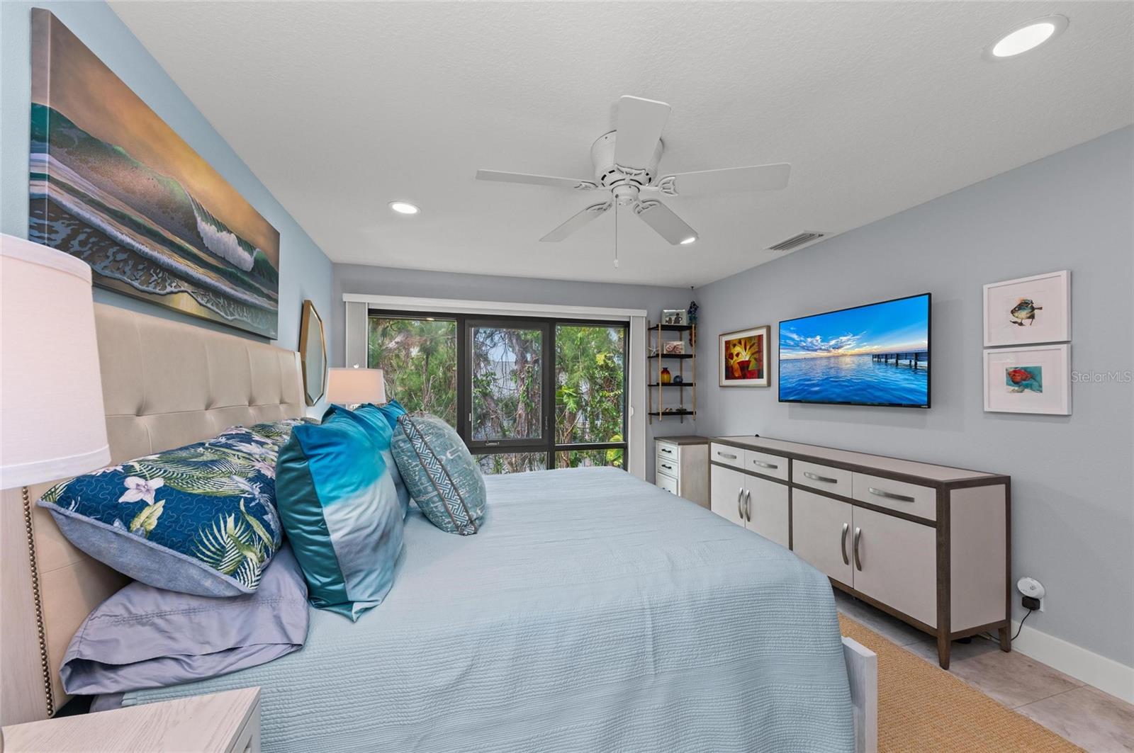 Image 30 of 69 For 5806 S Gulf Drive 201