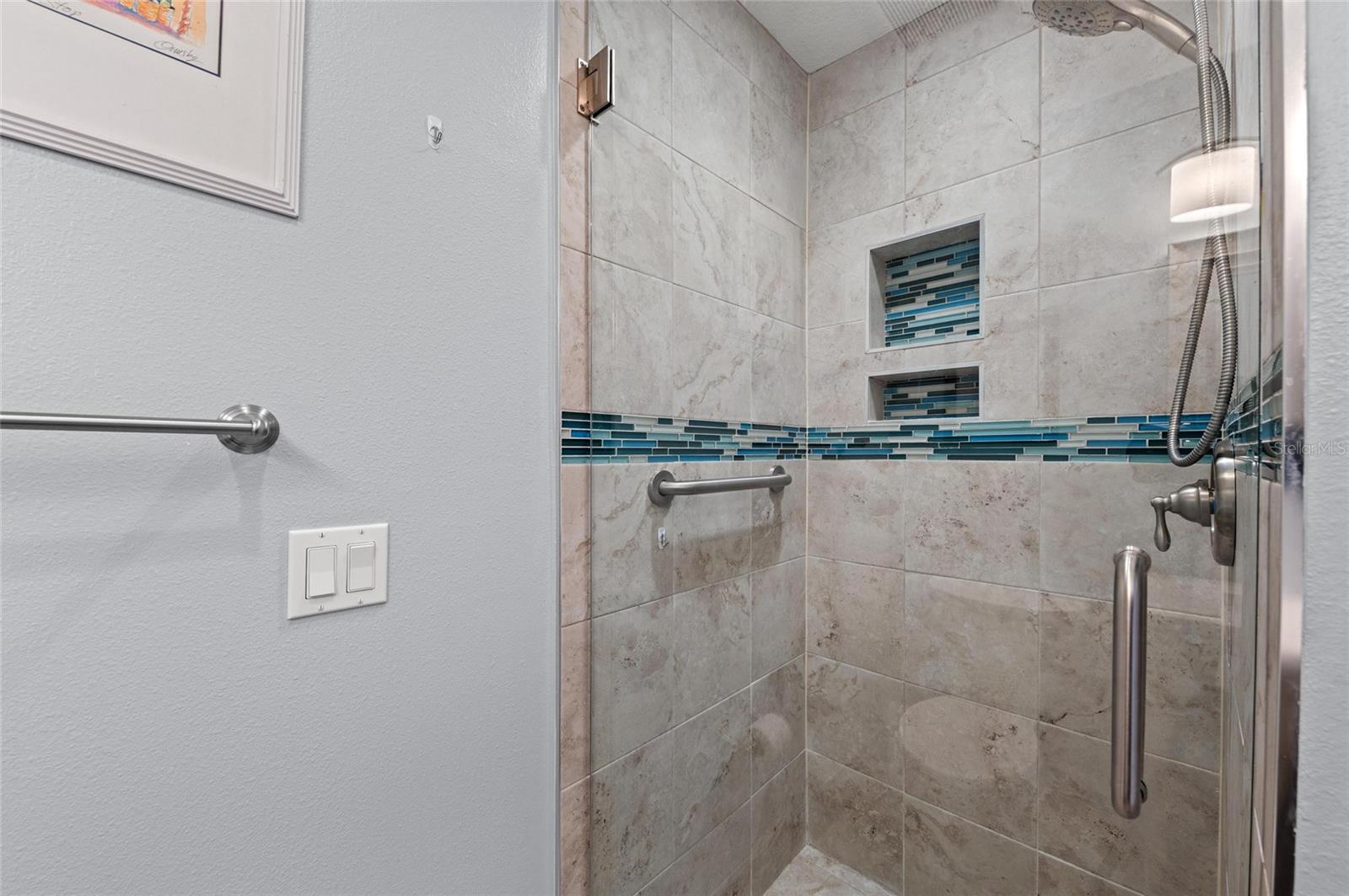 Image 41 of 69 For 5806 S Gulf Drive 201