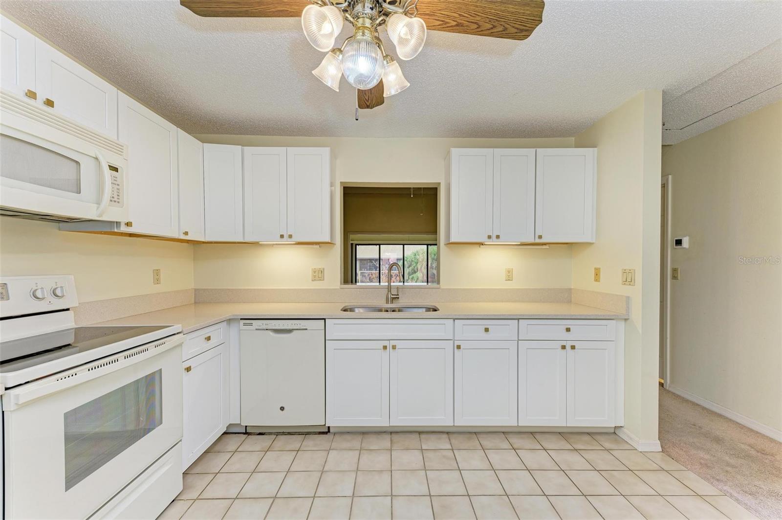 Image 11 of 45 For 5612 Ashton Lake Drive 5612