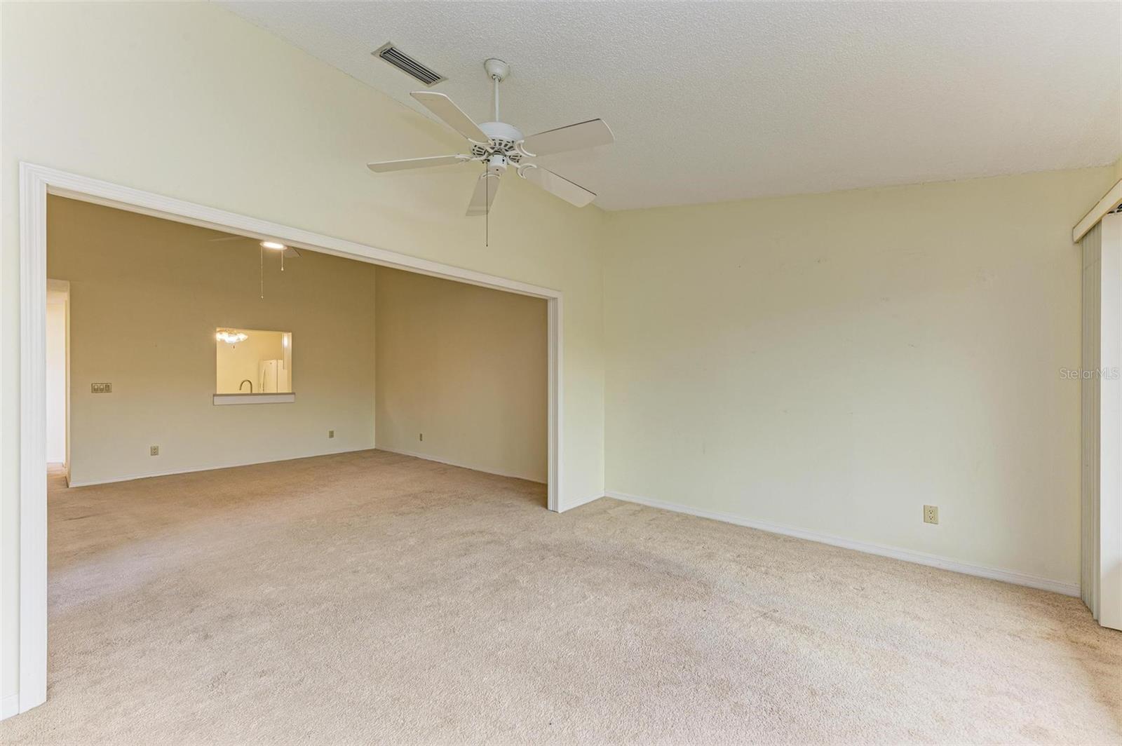 Image 20 of 45 For 5612 Ashton Lake Drive 5612