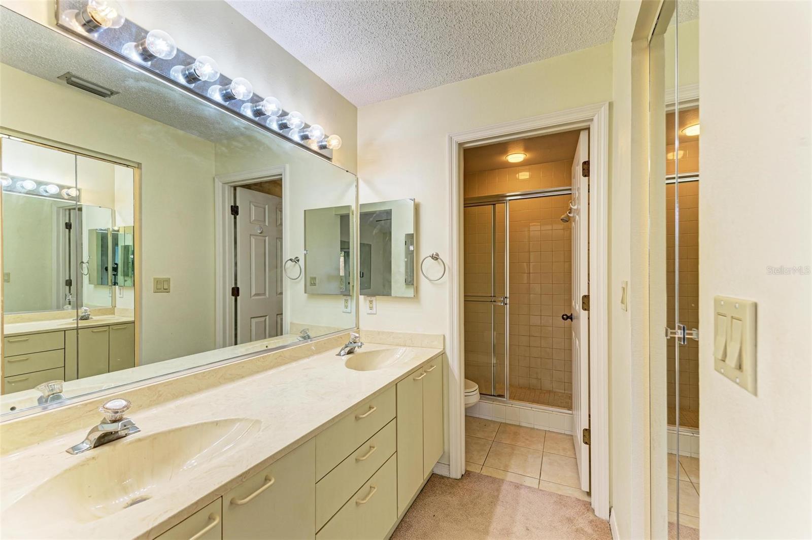 Image 26 of 45 For 5612 Ashton Lake Drive 5612