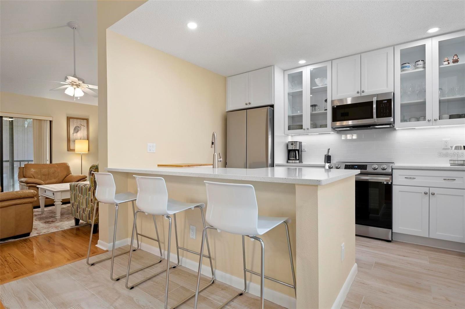 Image 5 of 24 For 1707 Pelican Cove Road 451