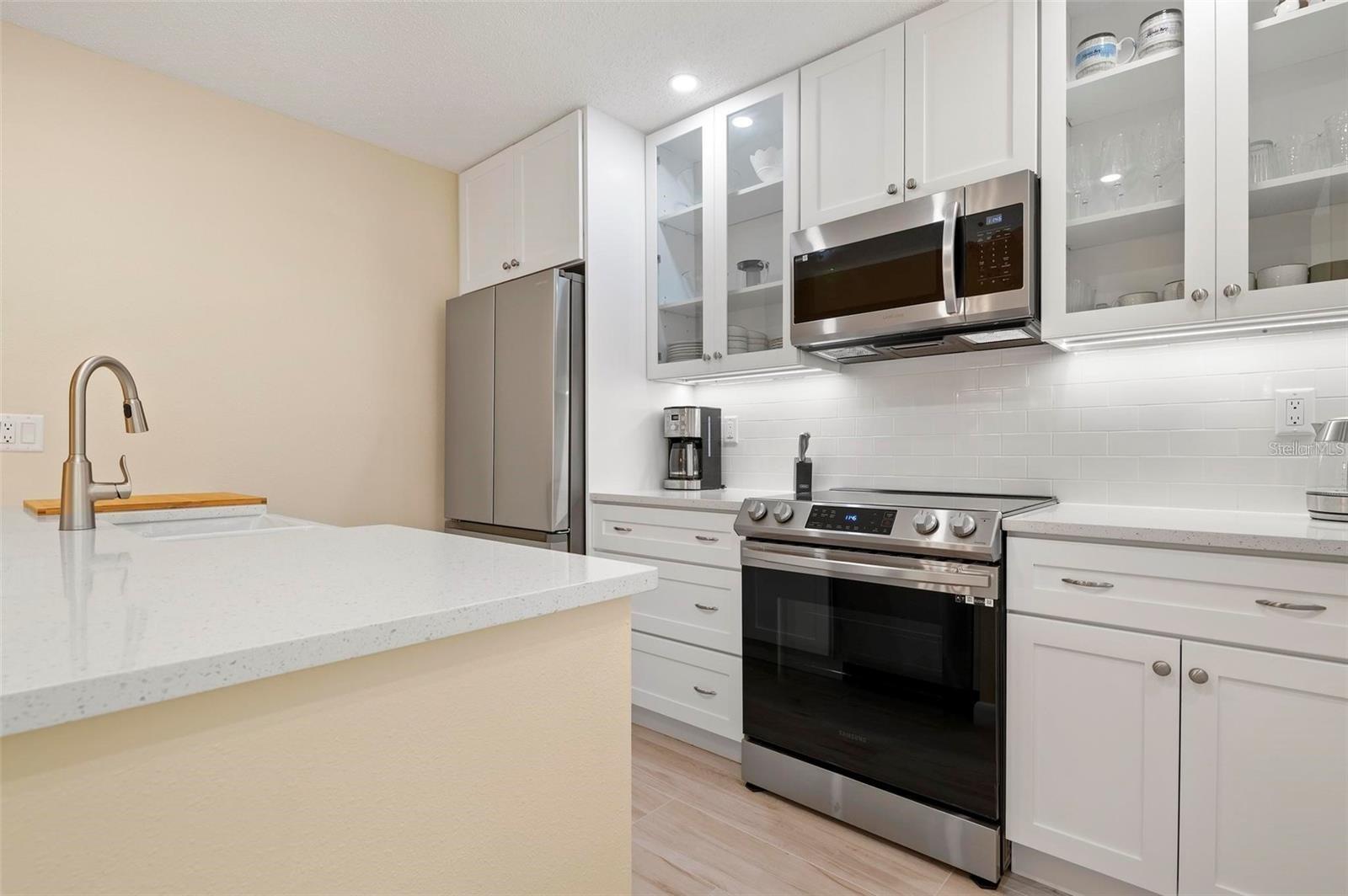 Image 6 of 24 For 1707 Pelican Cove Road 451