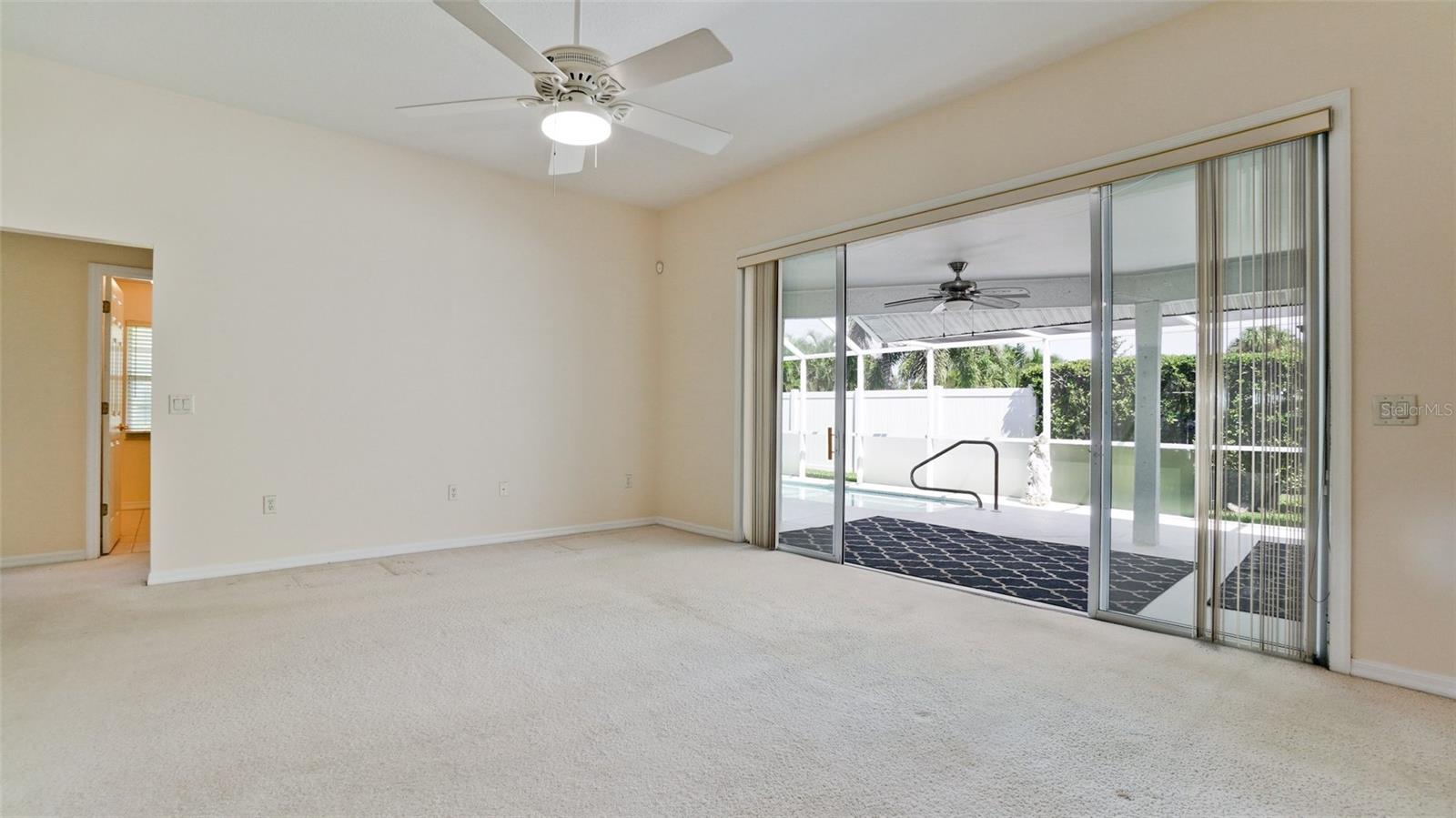 Image 21 of 78 For 7418 3rd Avenue Nw