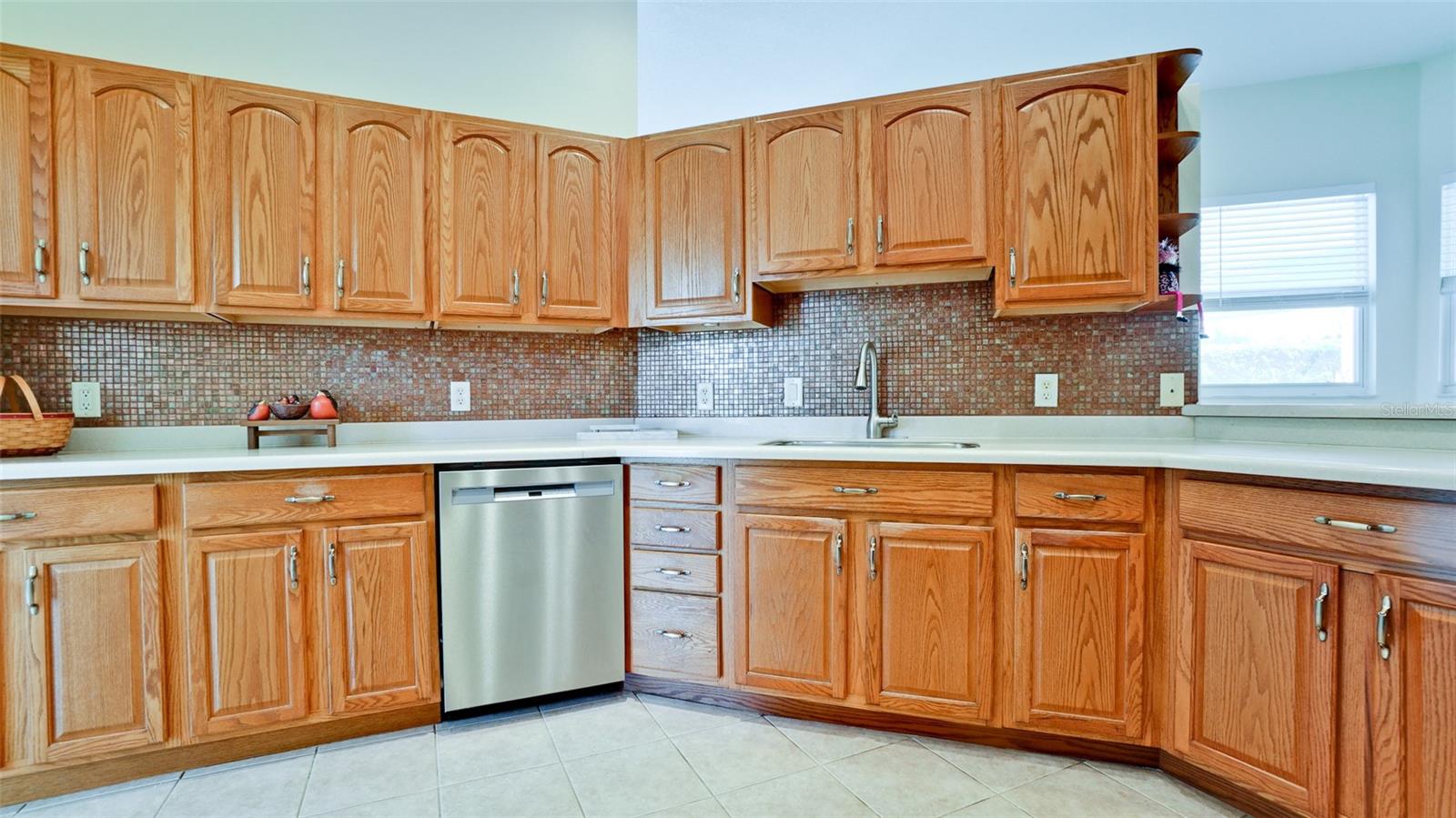 Image 29 of 78 For 7418 3rd Avenue Nw