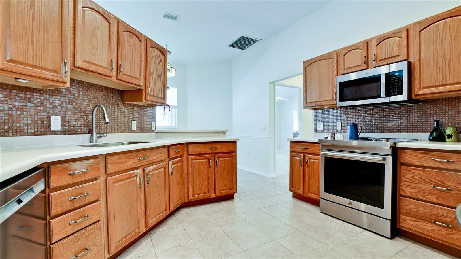 Image 30 of 78 For 7418 3rd Avenue Nw