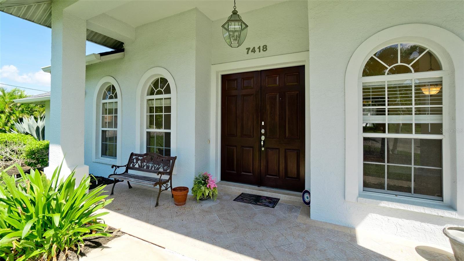 Image 5 of 78 For 7418 3rd Avenue Nw