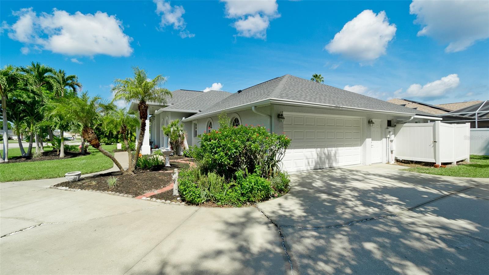 Image 9 of 78 For 7418 3rd Avenue Nw