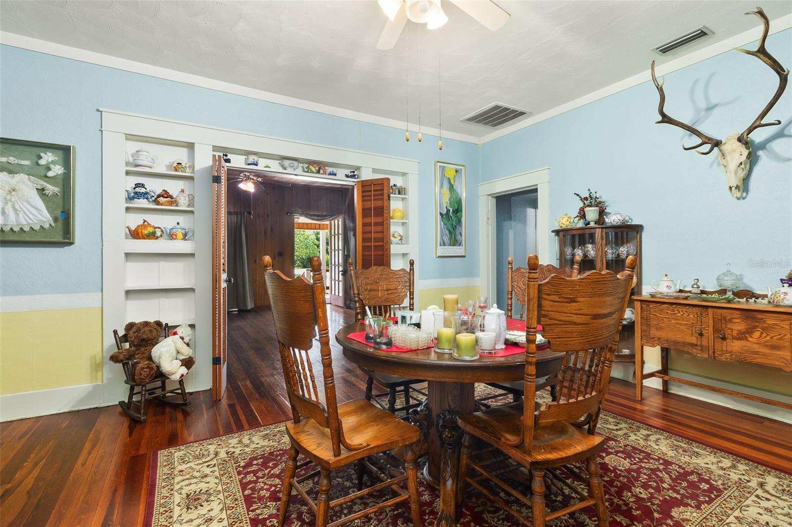 Image 23 of 46 For 126 Sumter Avenue