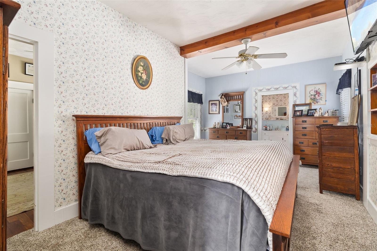 Image 34 of 46 For 126 Sumter Avenue