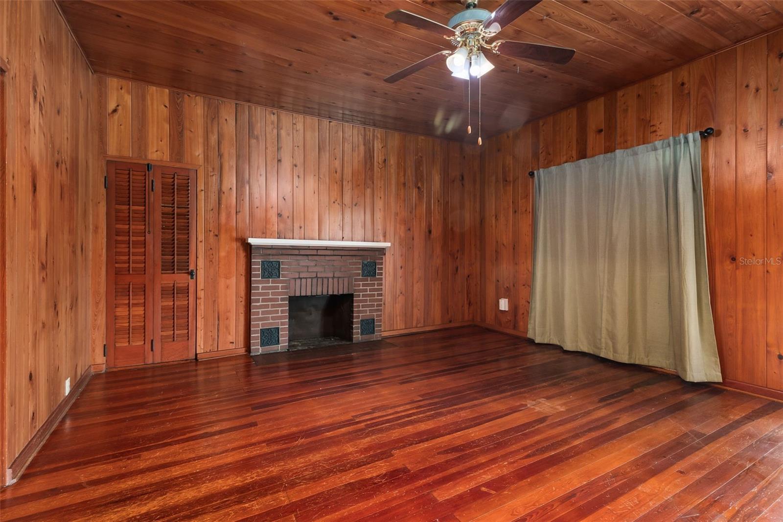 Image 42 of 46 For 126 Sumter Avenue