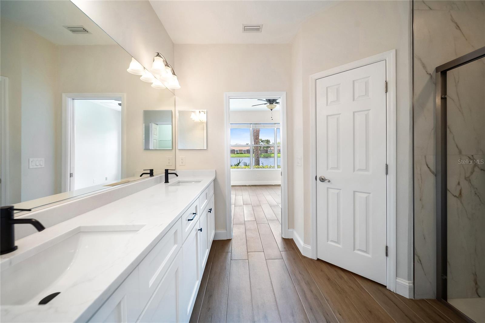 Image 20 of 52 For 7403 Hamilton Road