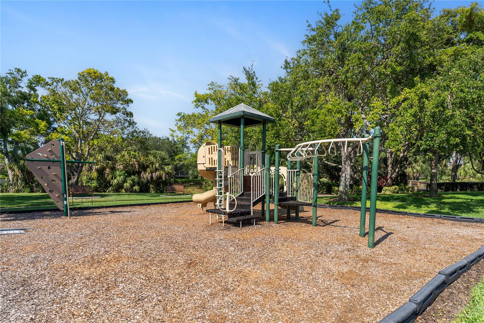 Image 41 of 52 For 7403 Hamilton Road