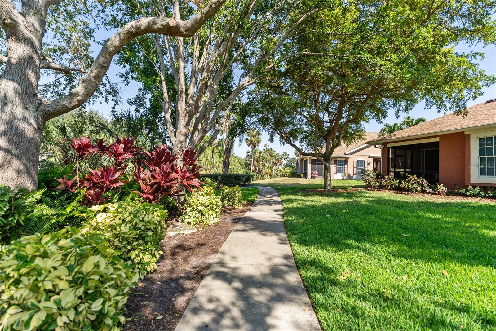 Image 43 of 52 For 7403 Hamilton Road