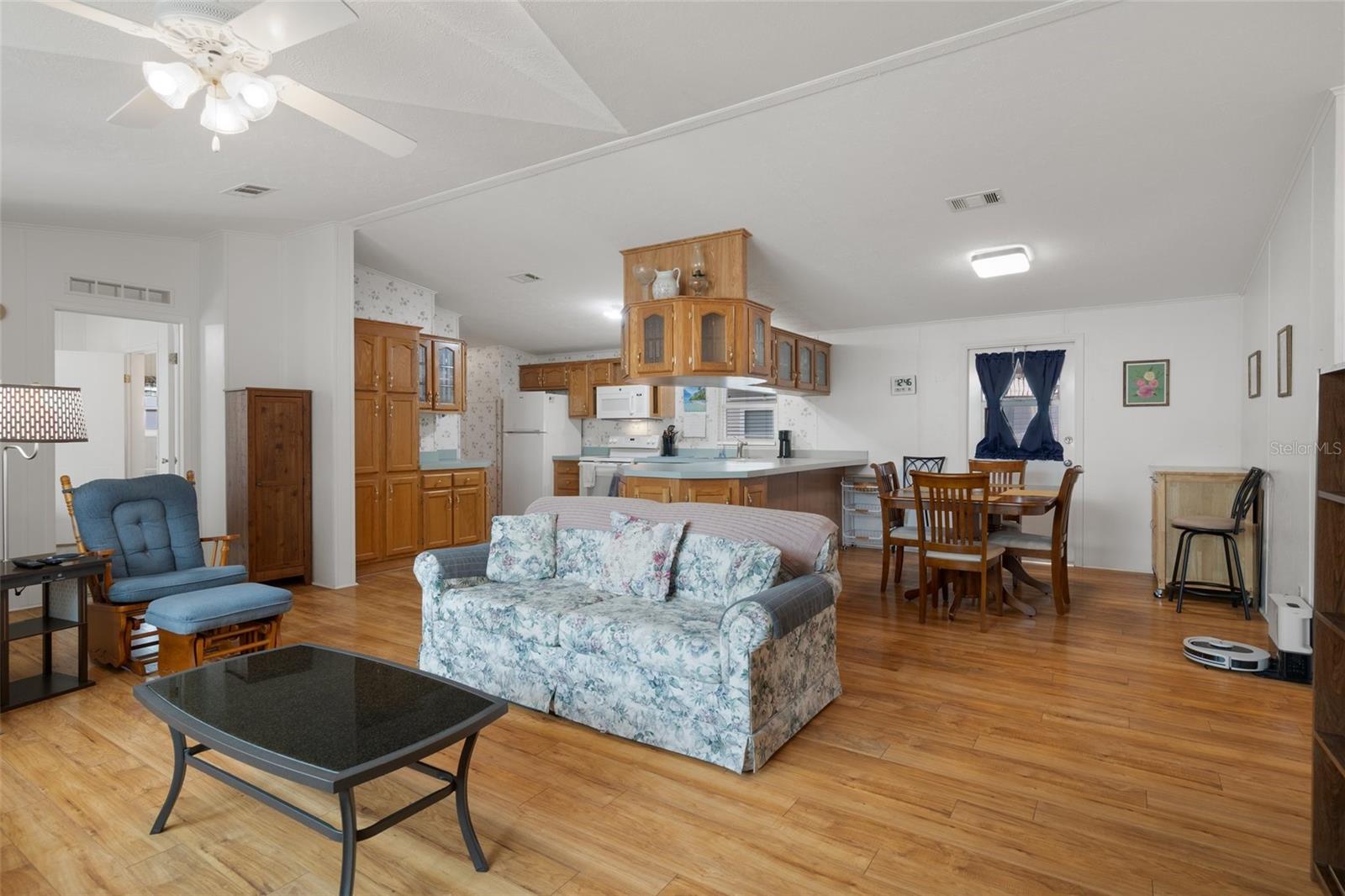 Image 10 of 41 For 3818 Chris Drive