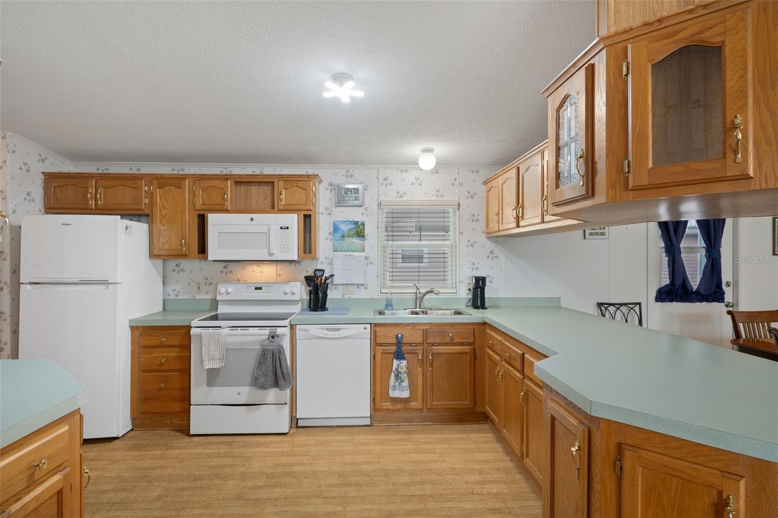 Image 14 of 41 For 3818 Chris Drive