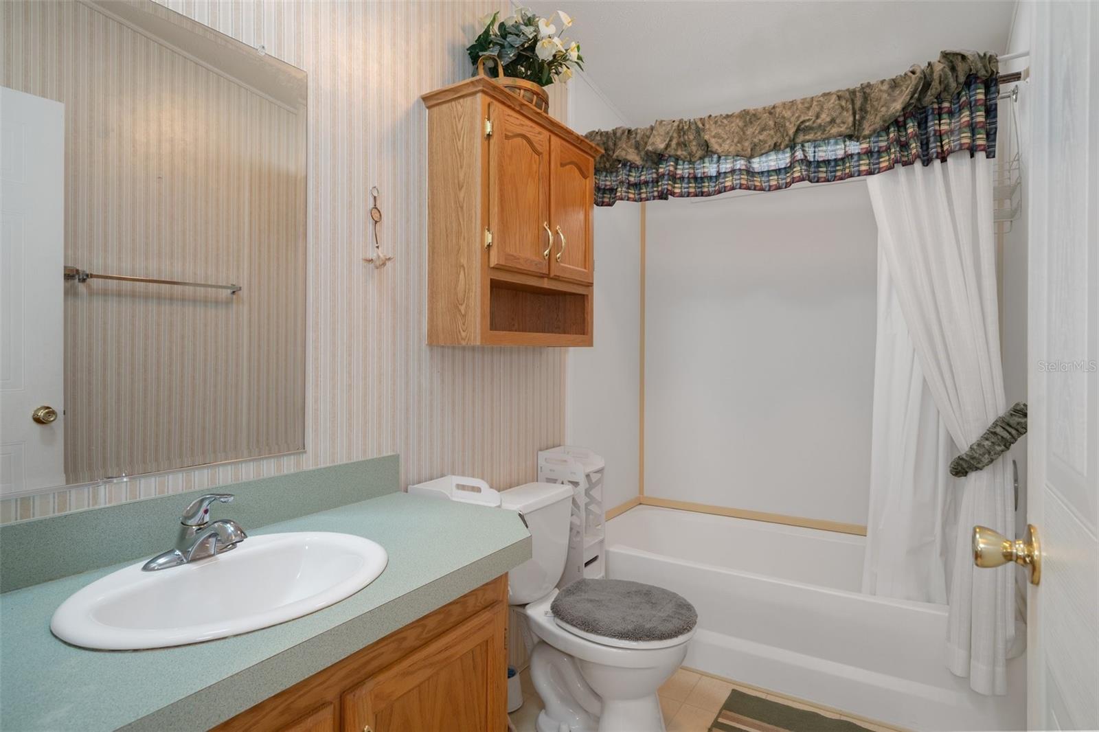 Image 33 of 41 For 3818 Chris Drive