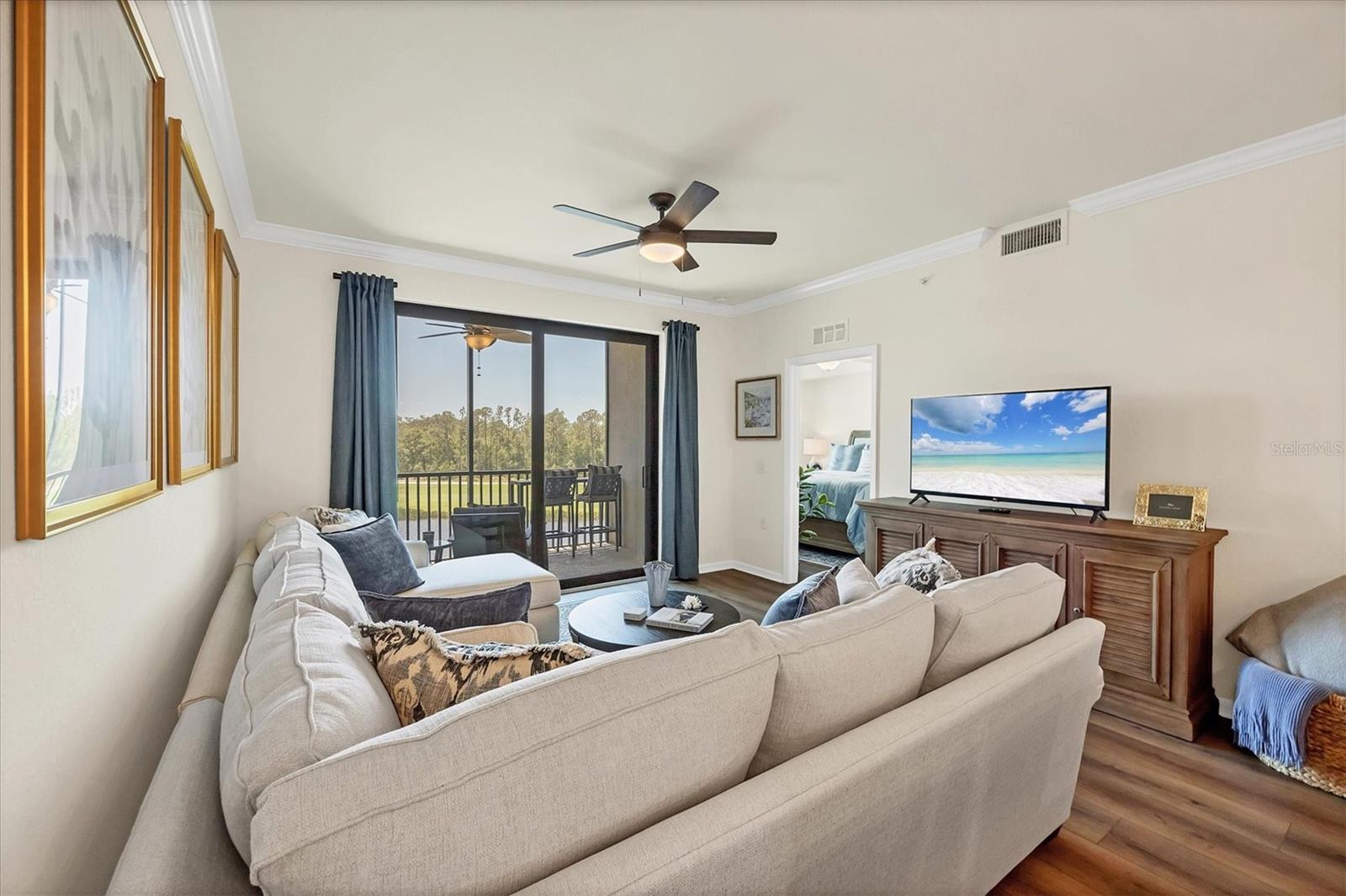 Image 12 of 69 For 17520 Gawthrop Drive 304