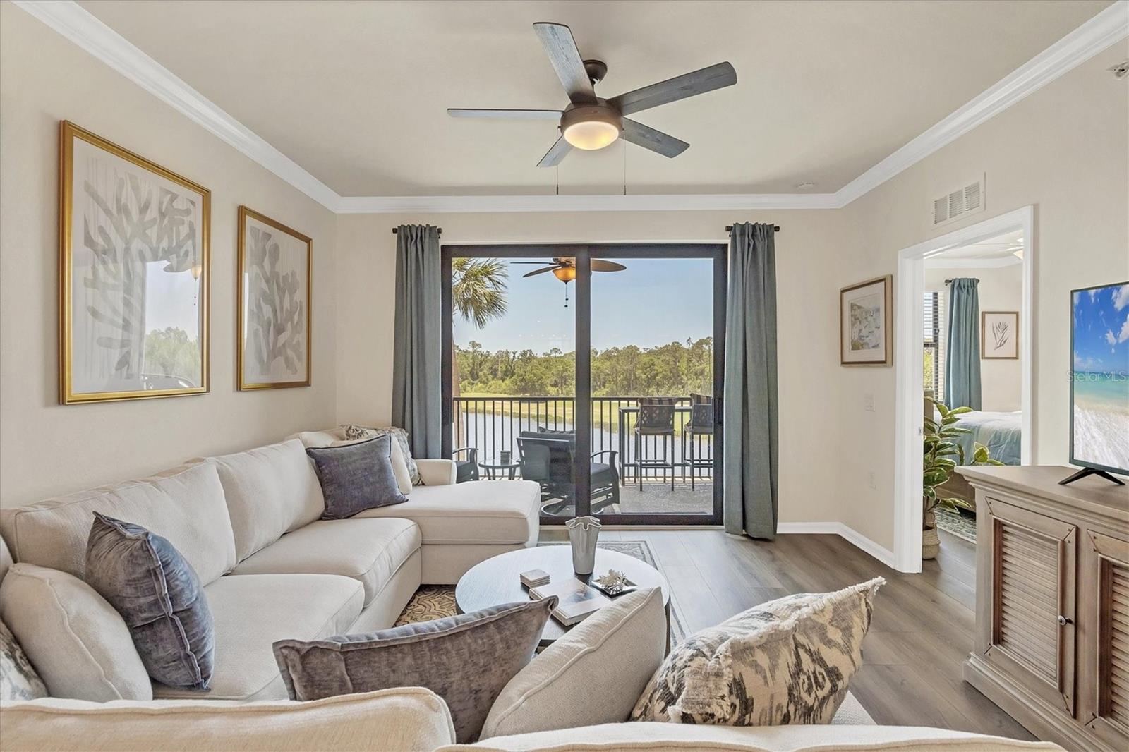 Image 13 of 69 For 17520 Gawthrop Drive 304