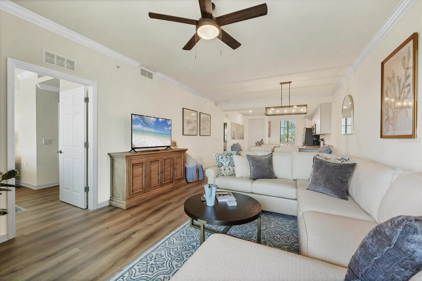 Image 14 of 69 For 17520 Gawthrop Drive 304
