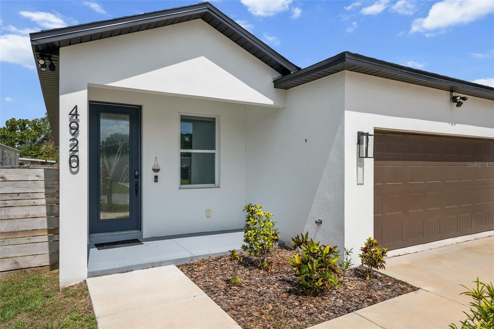 Image 3 of 50 For 4920 69th Street N