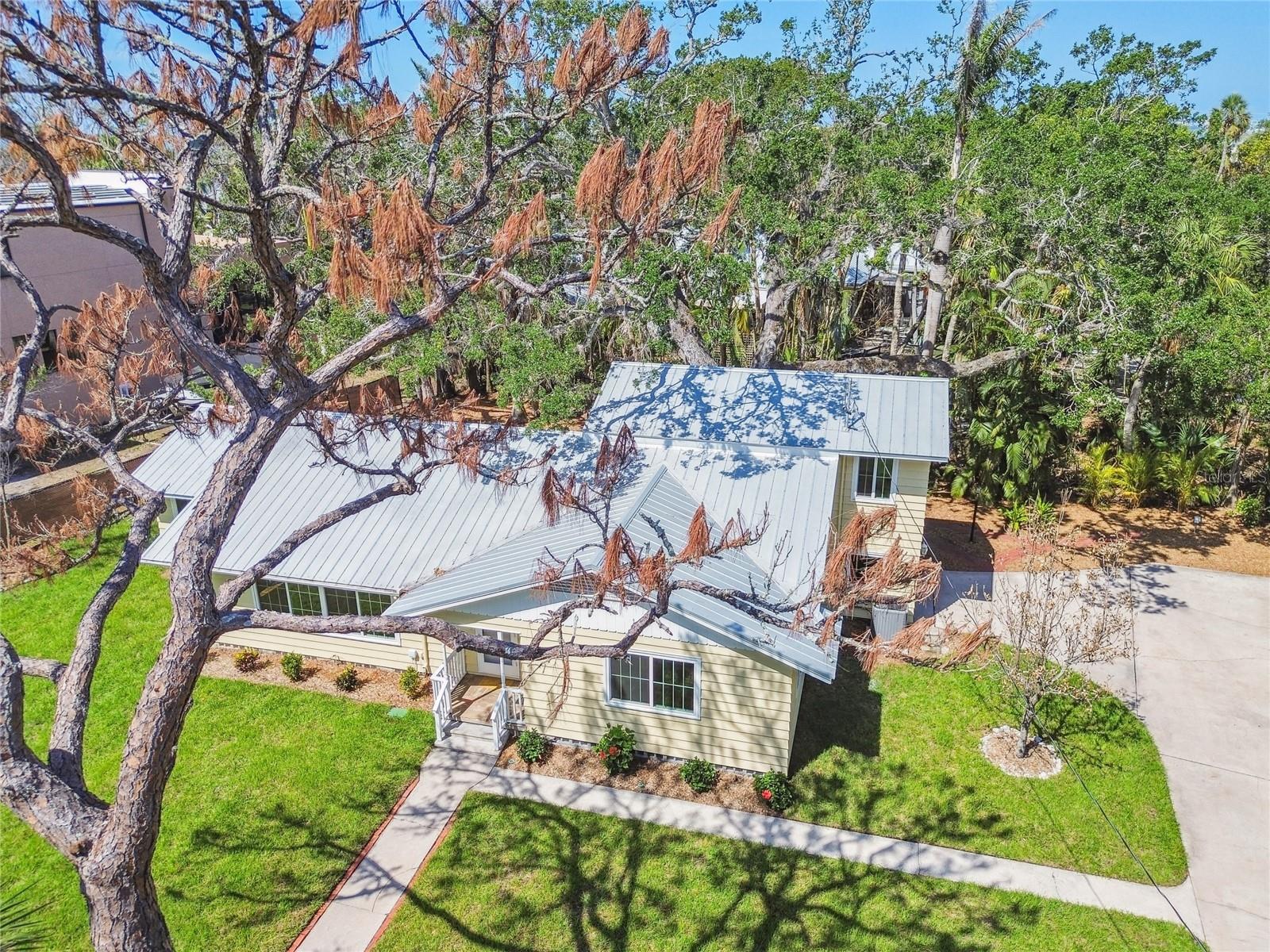 Details for 3001 Bay Shore Circle, SARASOTA, FL 34234