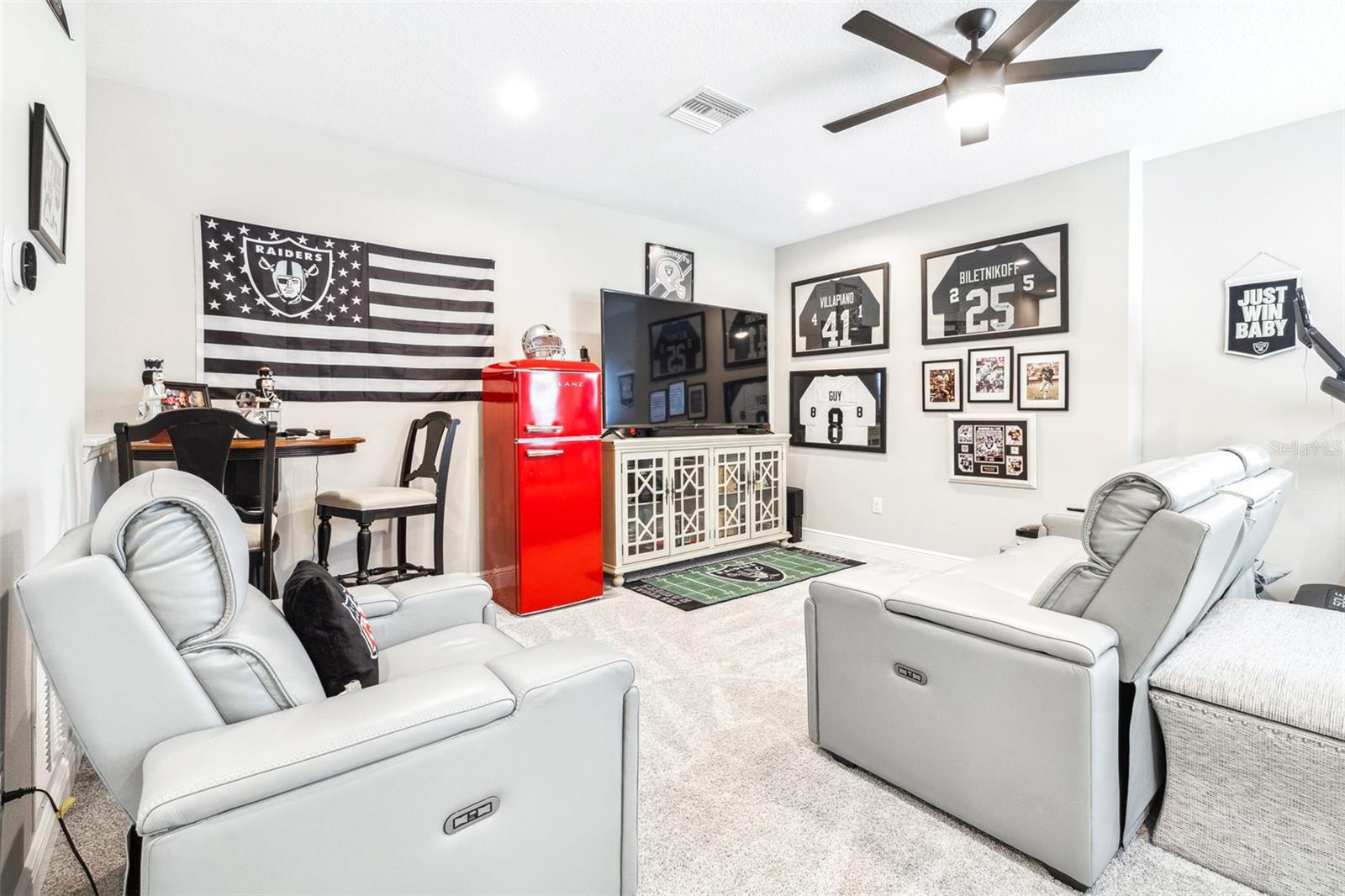 Image 16 of 29 For 13871 Heartwood Way