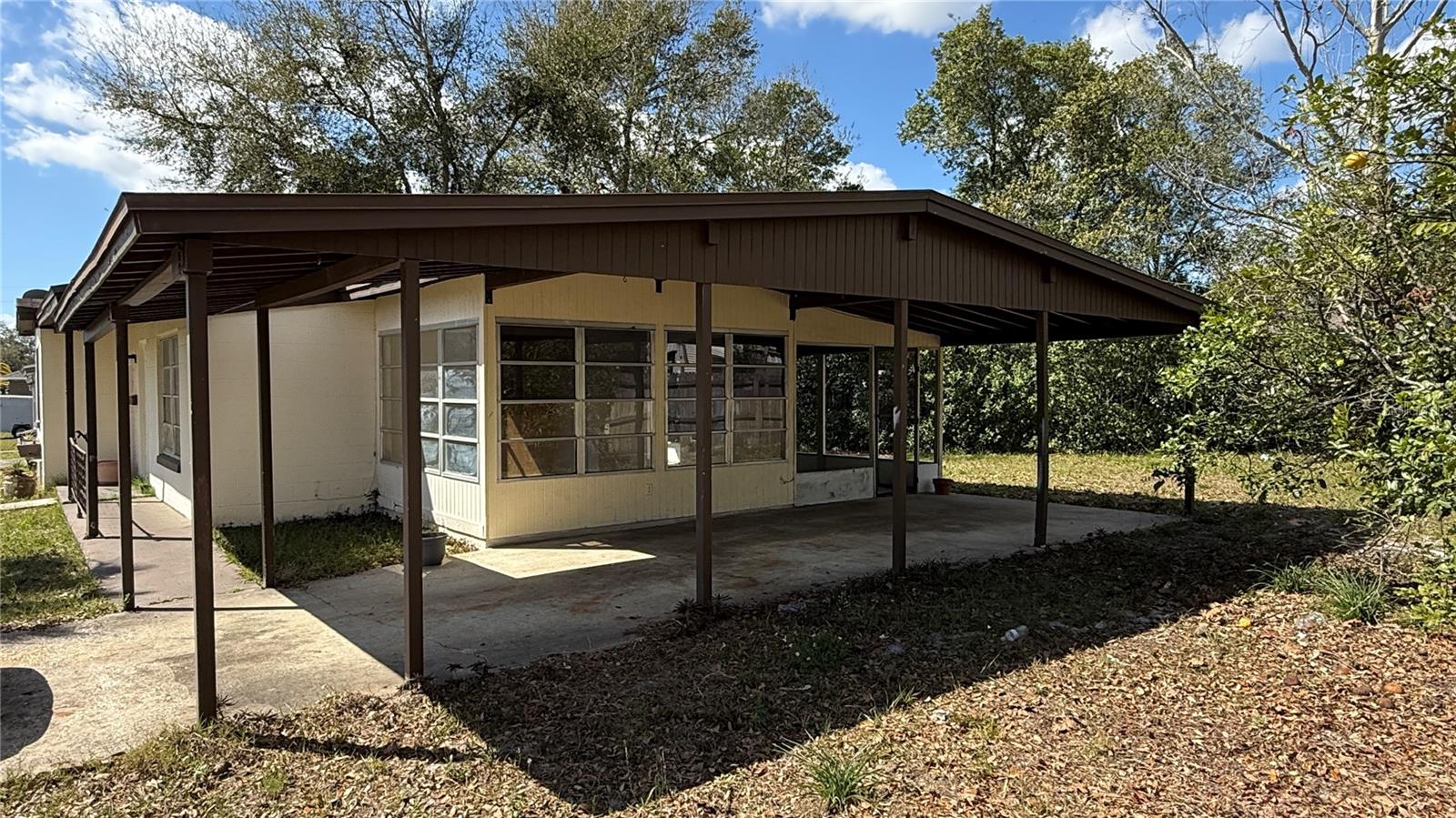 Image 16 of 17 For 2448 Austin Avenue