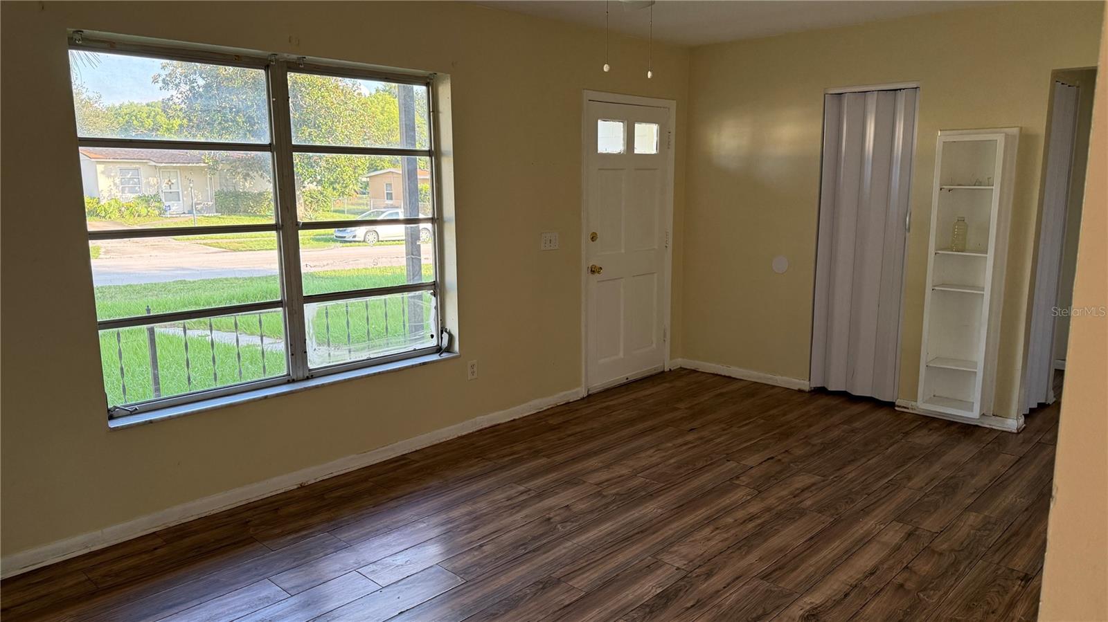 Image 4 of 17 For 2448 Austin Avenue