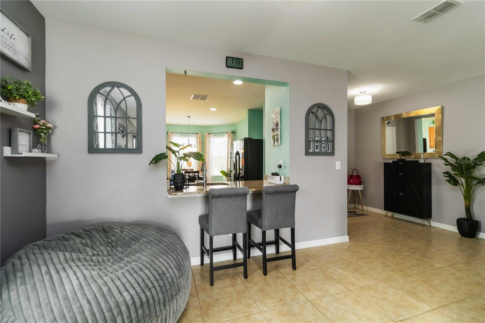Image 11 of 49 For 8937 Excelsior Loop