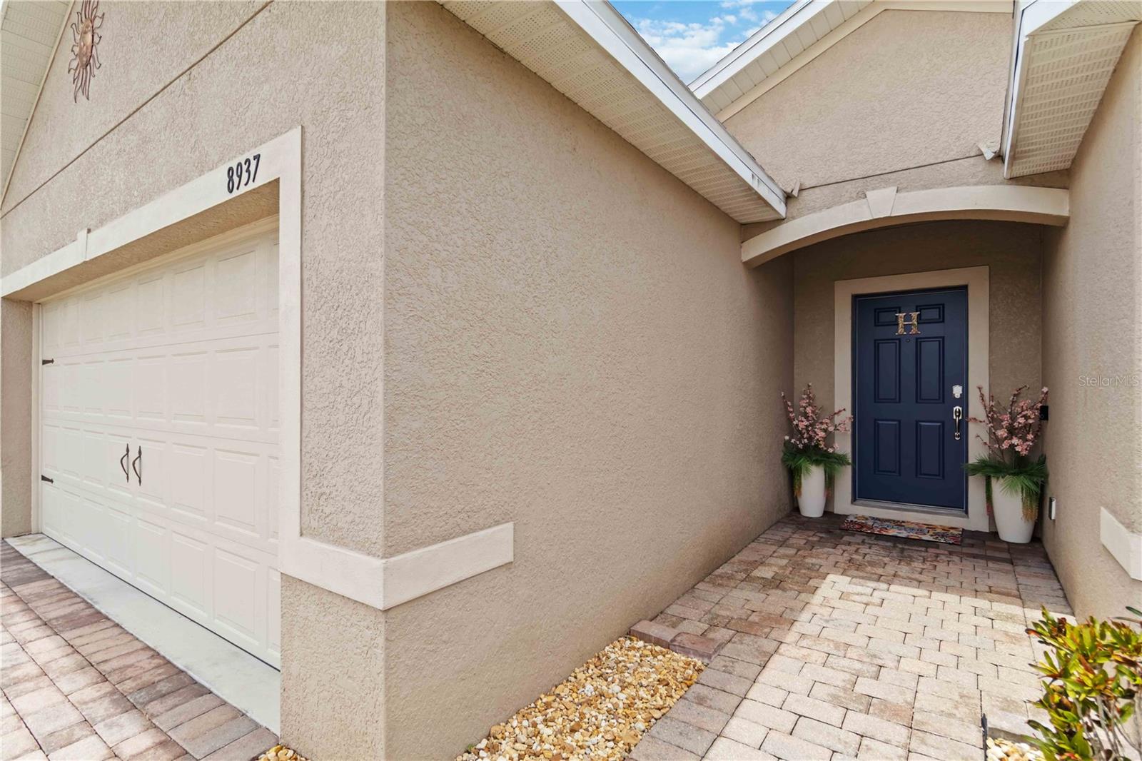 Image 4 of 49 For 8937 Excelsior Loop